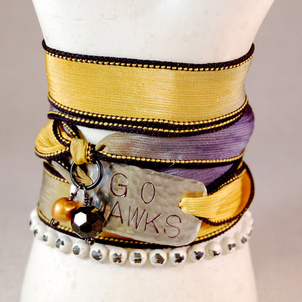 Iowa Hawkeye, Black and Gold Bracelet, Team Bracelet