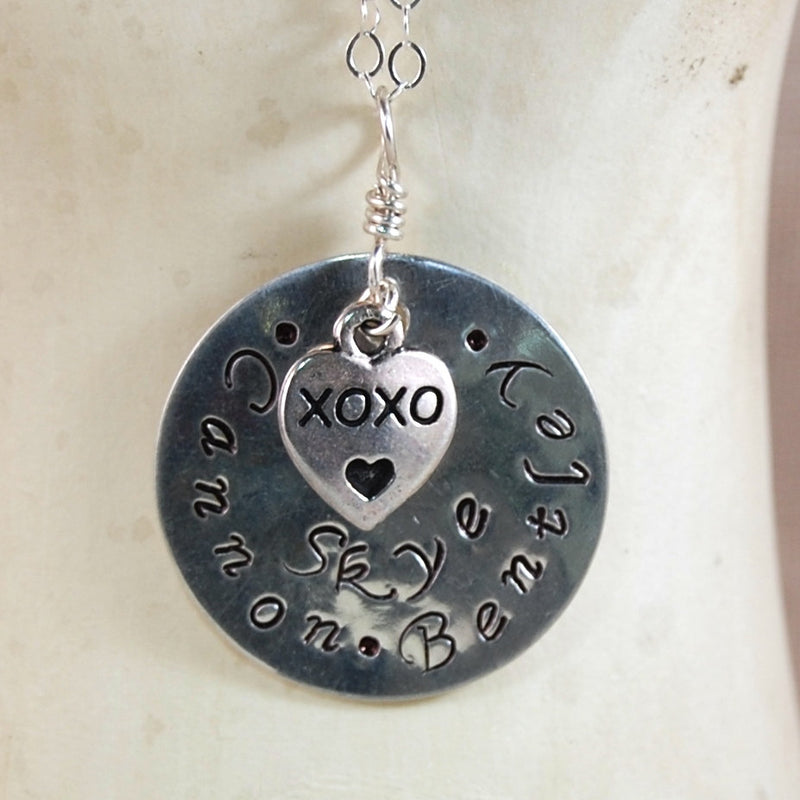 Personalized Necklace, Perfect for Mothers and Grandmothers